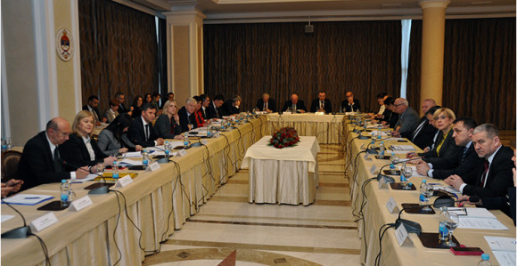 Za jedan mandat 180 ministara u BiH građane koštaju 25 miliona KM