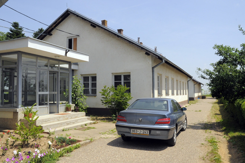 Poljoprivredni zavod bez kupca