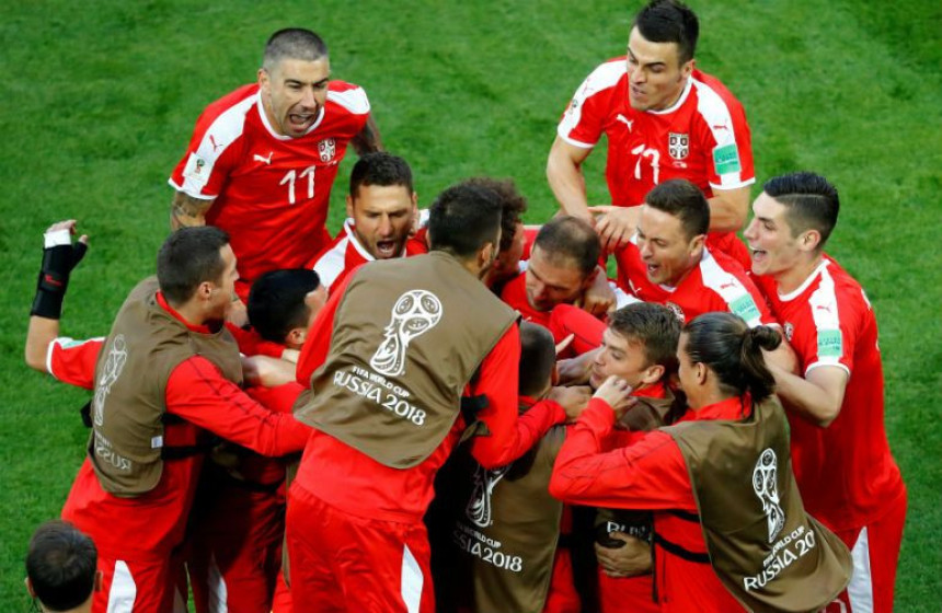 Priča: Srećno momci!