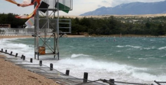 MUP: Na Zrću ubijen muškarac