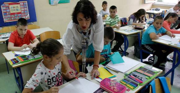 Broj prvačića se smanjuje u RS