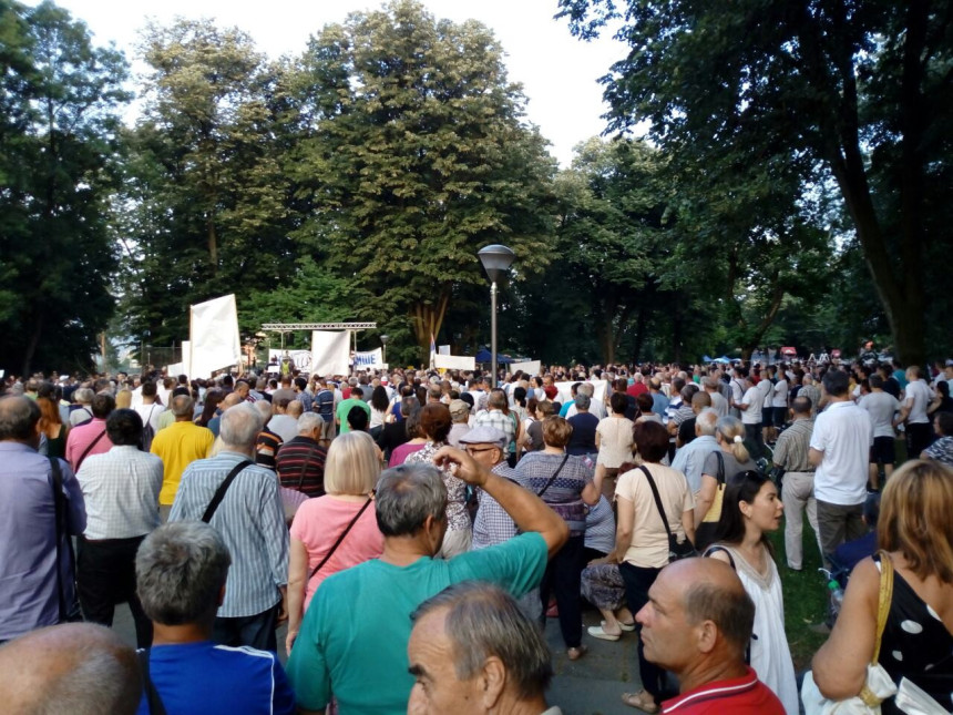 Protest: Teroru će doći kraj!