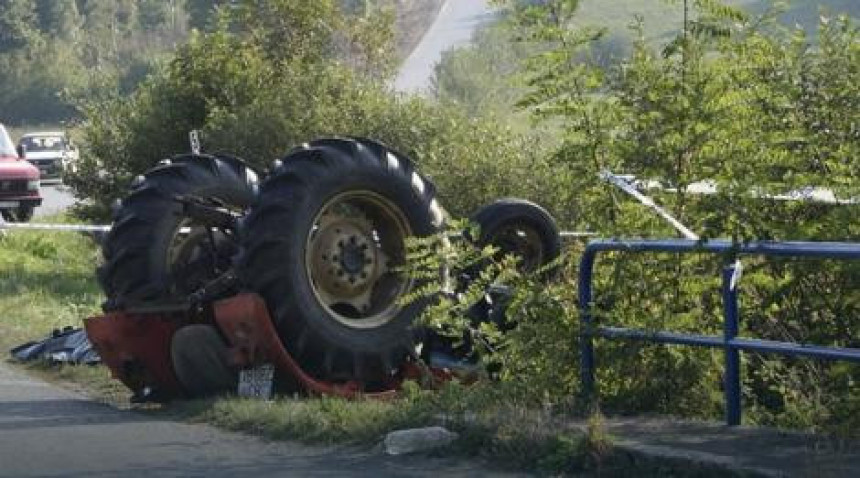 Čovjeka ubio traktor