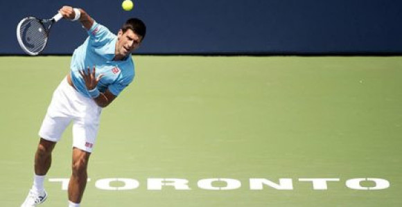 Toronto: Novak pomalo zarđao, ali prošao u dva seta!