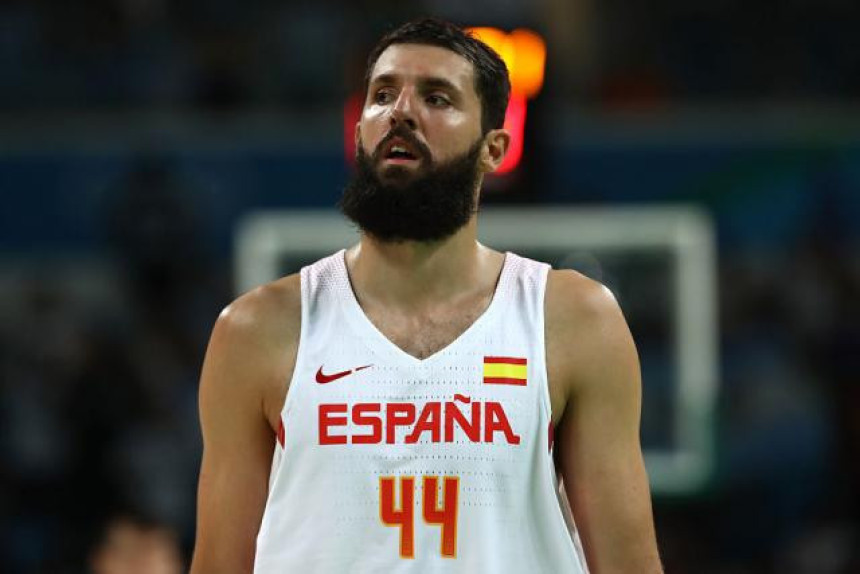 Шпанци ослабљени, Миротић отказао учешће са ЕП!