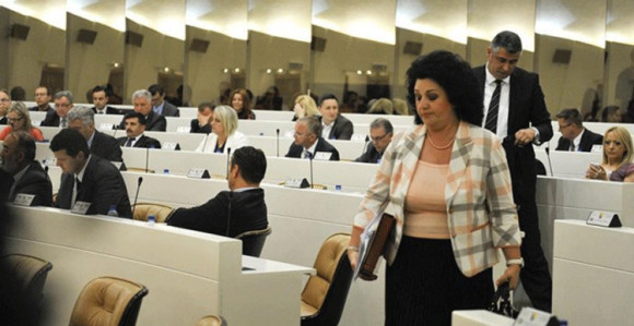 SNSD se sprema za smjenu SM