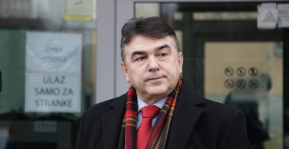 "Kaznili" platom od 4.000 maraka