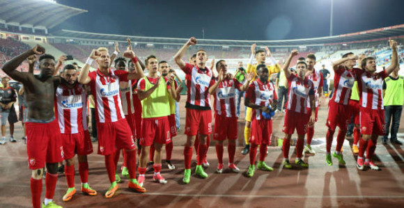 Analiza - LE: Budite Spartanci!