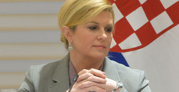 "Bojim se da svi dižu ruke od BiH"