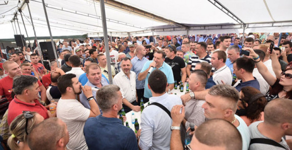 Dodik zapjevao sa Gocijem