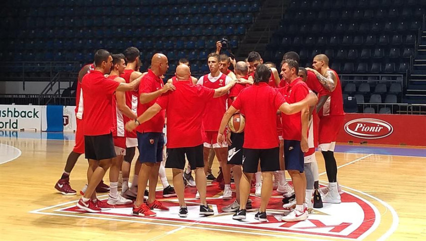 "Ово је екипа Звезде, видите ли Јанковића?"