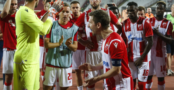 ЛШ: Звезда - Јанг Бојс... НАПАДАЈ!