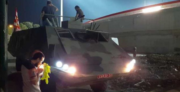 Stiglo borbeno vozilo za igrače Zvezde!