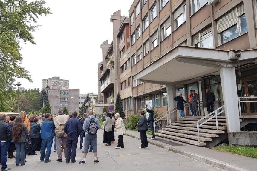 Бунт жељезница, сутра болнице 