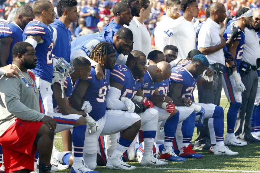 Tramp: NFL da zabrani klečanje!