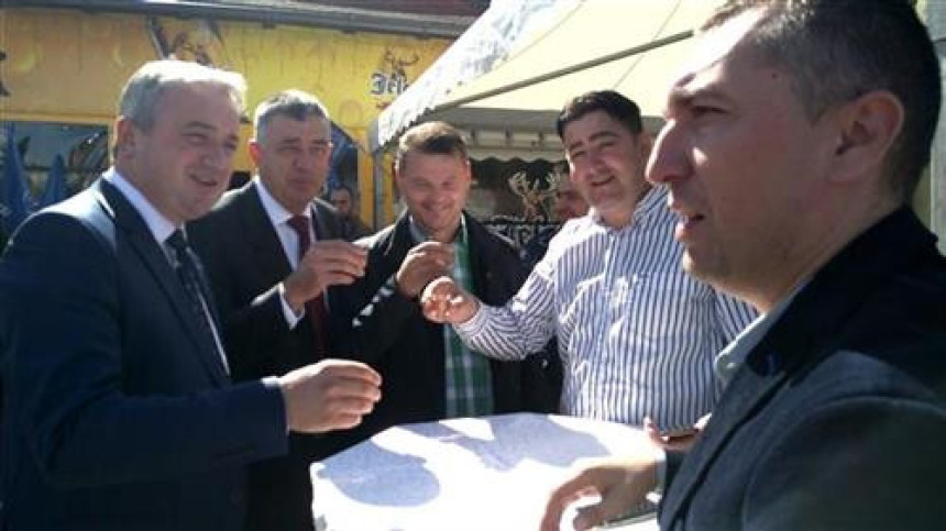 Сигурна побједа наших кандидата