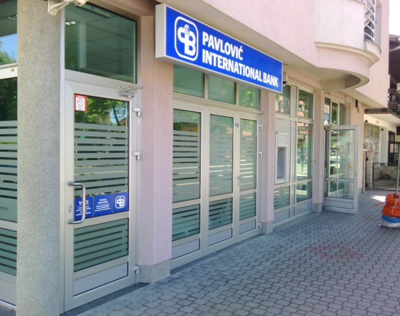 Pavlović banka radi stabilno!
