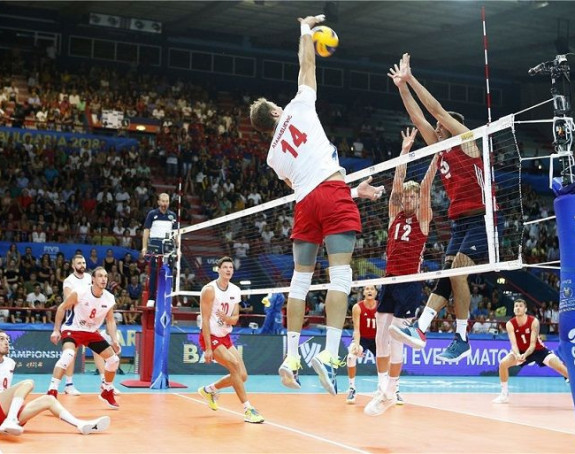 SP: Srpska kaznena ekspedicija na set do 1/2-finala!