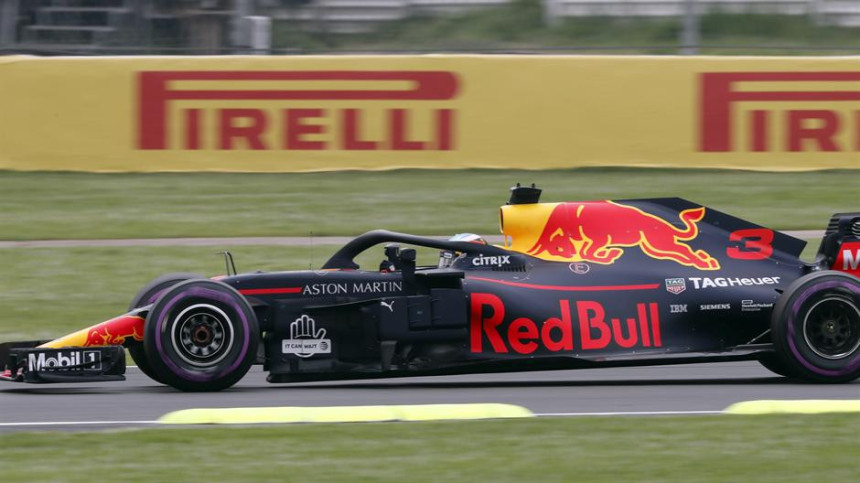 F1: Rikardo na "pol poziciji", Hamilton treći!