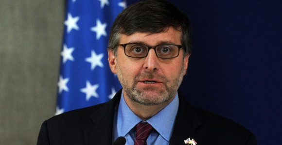 Albanci moraju nešto da daju