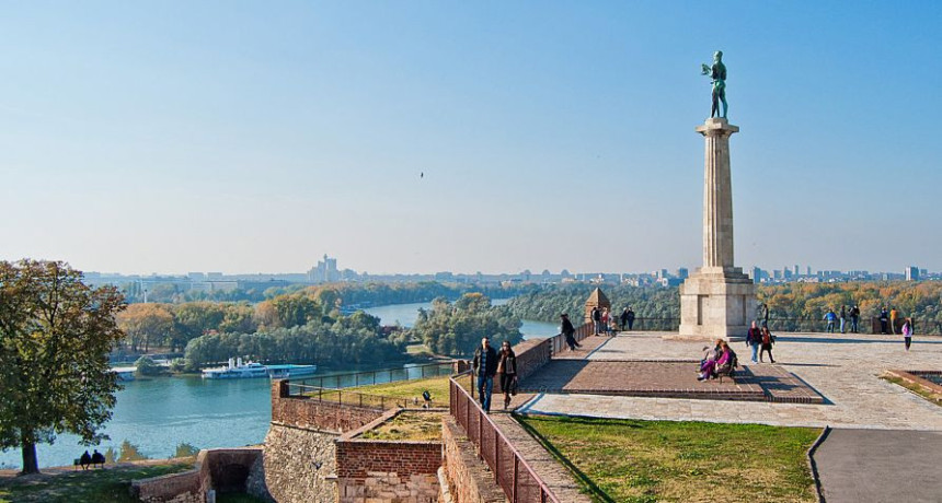 Bezuslovno odbaciti odluku Ustavnog suda