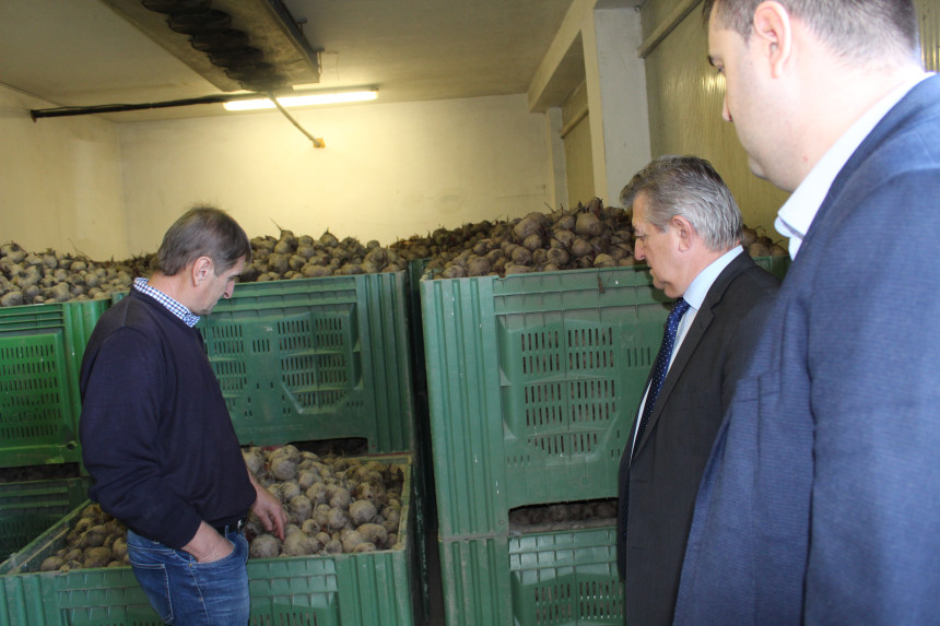 Prerađivačima treba sirovina