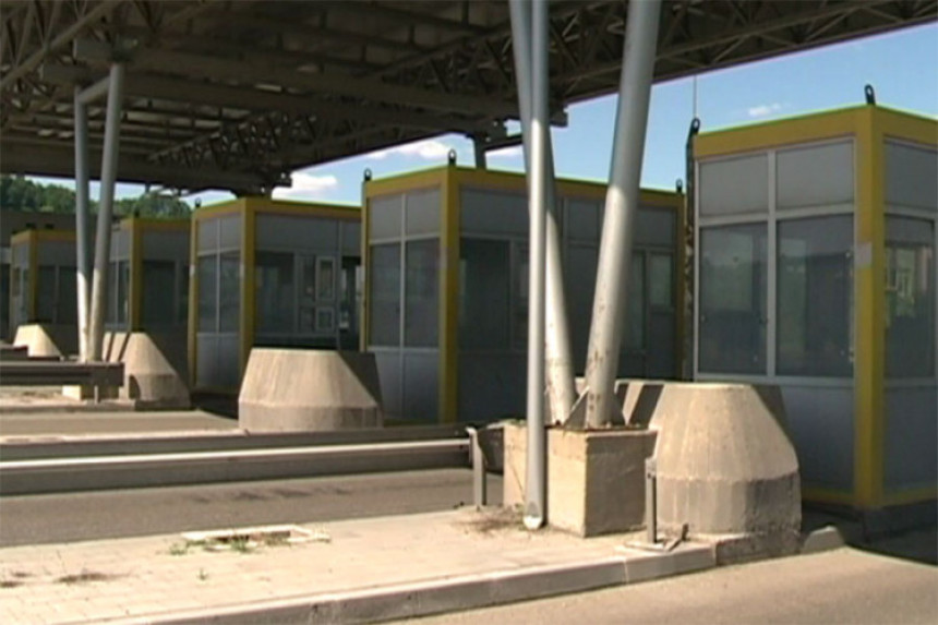 Rok za uklanjanje naplatnih kućica