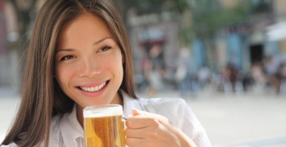 Sedam razloga zbog kojih bi žene trebalo da piju pivo