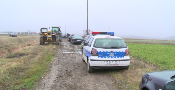 Mještani: Hoće da nam otmu očevinu 