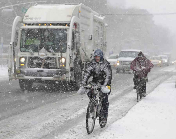 Snježna oluja otkazala letove