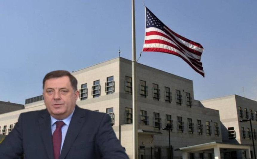Dodik pred šalterom američke ambasade