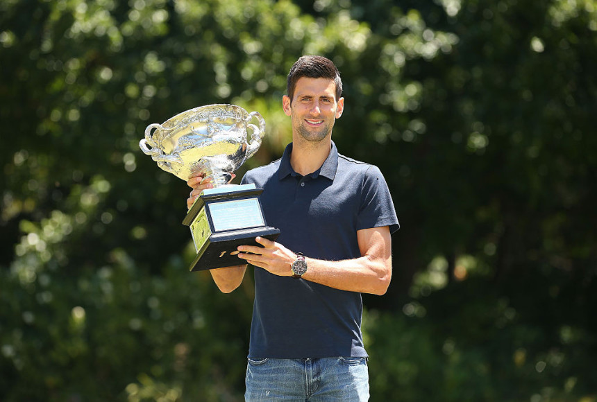 Novak 007 Đoković...!