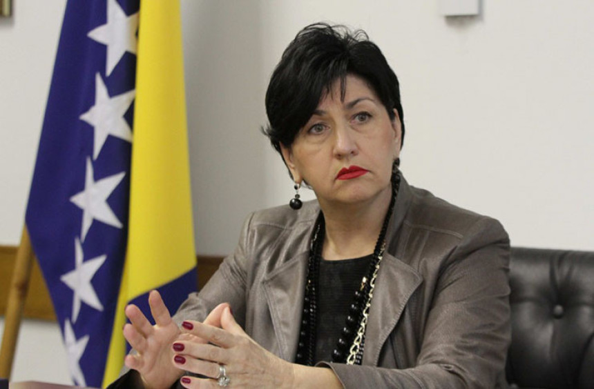 Borovac osudila nasilje i hapšenja