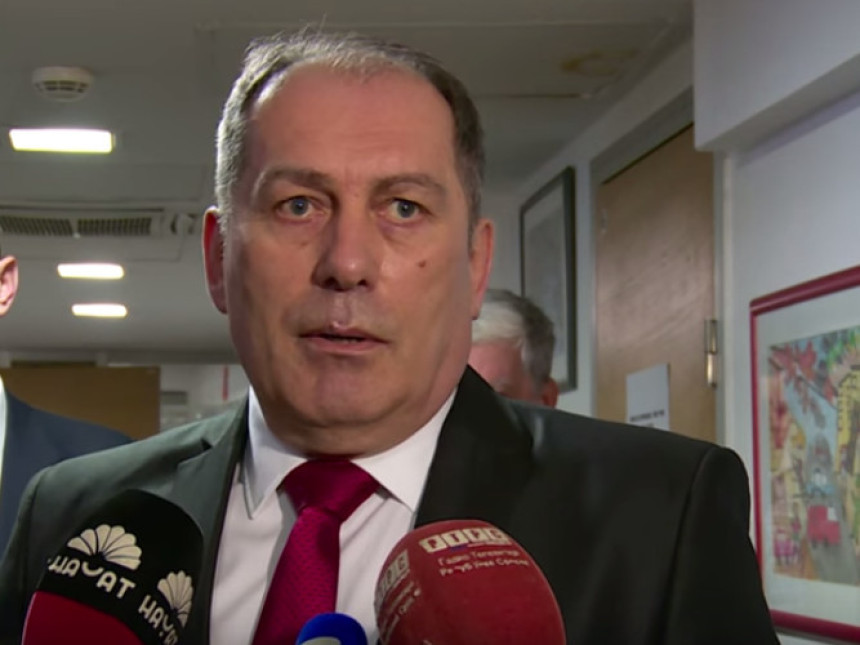 Погледајте Мектићеве одговоре новинарки