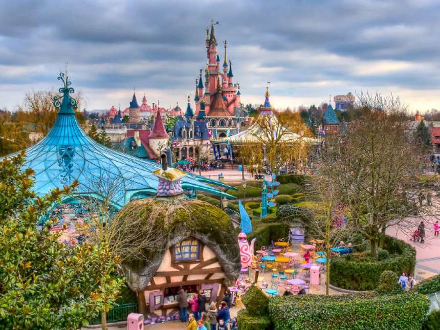 Ухапшен у Дизниленду с пиштољима и Кураном