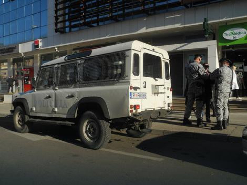 Policija patrolira Podgoricom