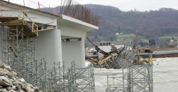 Teče izgradnja "Bratoljuba" na Drini
