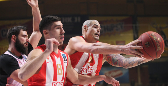 Crvenoj zvezdi potrebne tri pobjede u dvije utakmice!