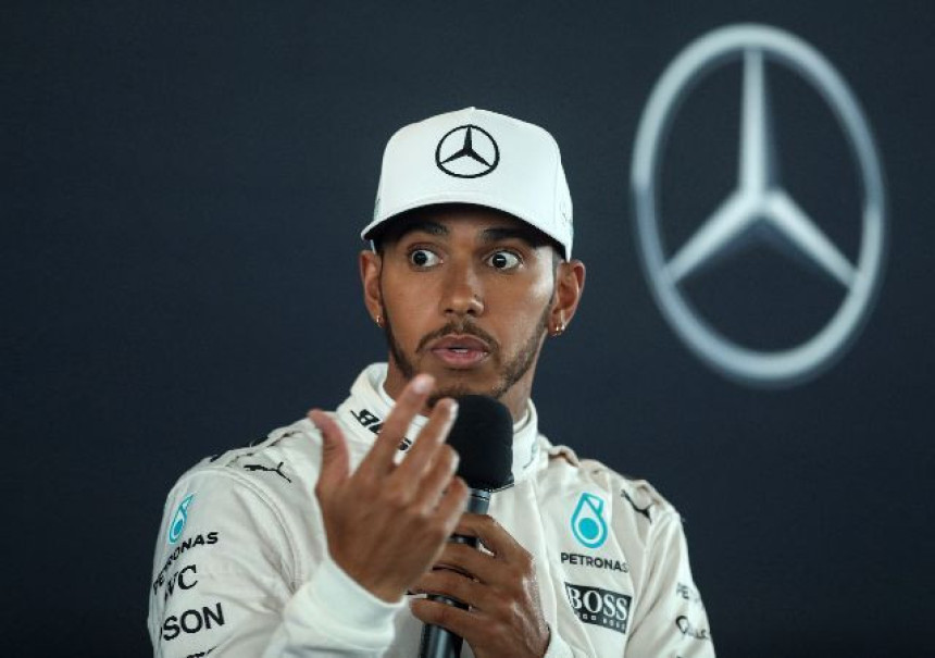 Hamilton je odapeo ''Srebrnu strelu'' u srce konkurencije!