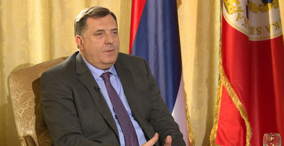  Dodik spušta loptu u Sarajevu 