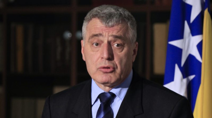 Novi SM uslov za rad parlamenta