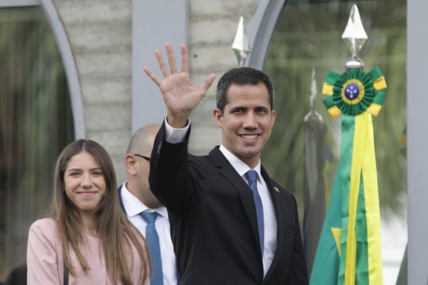 Guaido: Ne plašim se prijetnji 