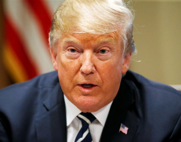Ако Трамп изгуби неће мирно отићи