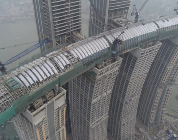 Кинески хоризонтални облакодер ускоро завршен