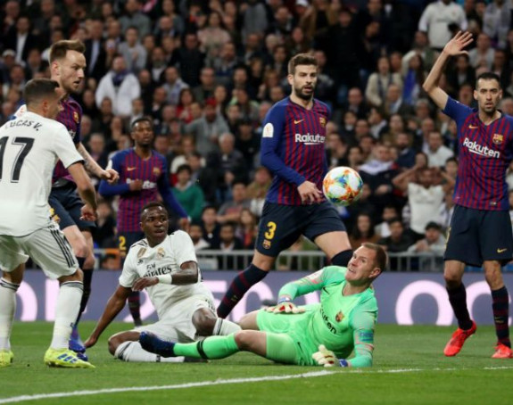 ''Kamp Bernabeu'', govor na poluvremenu...