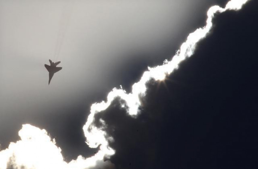 Sergeja Šojgua presreli NATO borbeni avioni