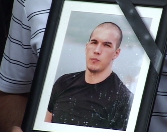 Ubijenom kik-bokseru Trebinjci prijetili smrću