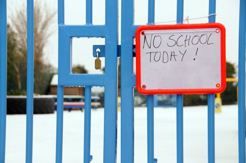 Zatvorene škole zbog prijetnji