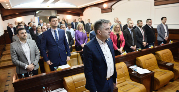 Skupština: Minut ćutnje za Davida
