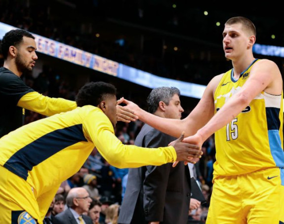 Nikola Jokić i Denver - dvije opcije za budućnost...